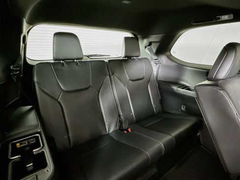 Used 2026 Lexus TX 350 AWD w/ Technology Package image 28