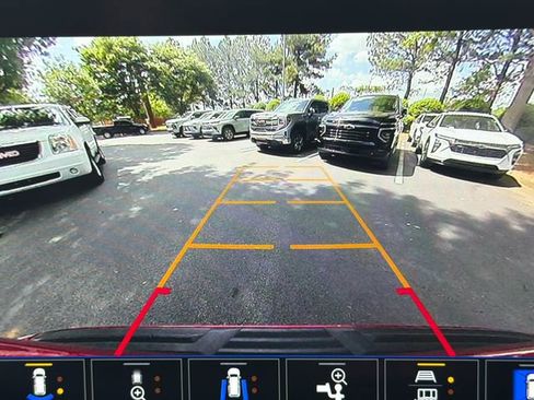 Used 2024 Chevrolet Tahoe Z71 w/ Luxury Package AWD/4WD image 30