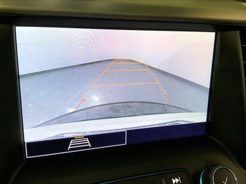 Used 2023 GMC Acadia SLE w/ Driver Convenience Package image 21