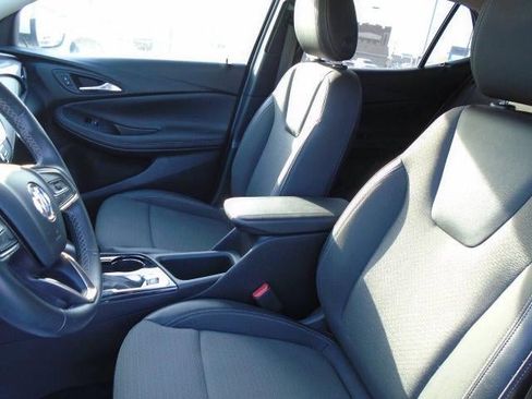 Certified 2023 Buick Encore GX Select w/ Sport Touring Package image 18