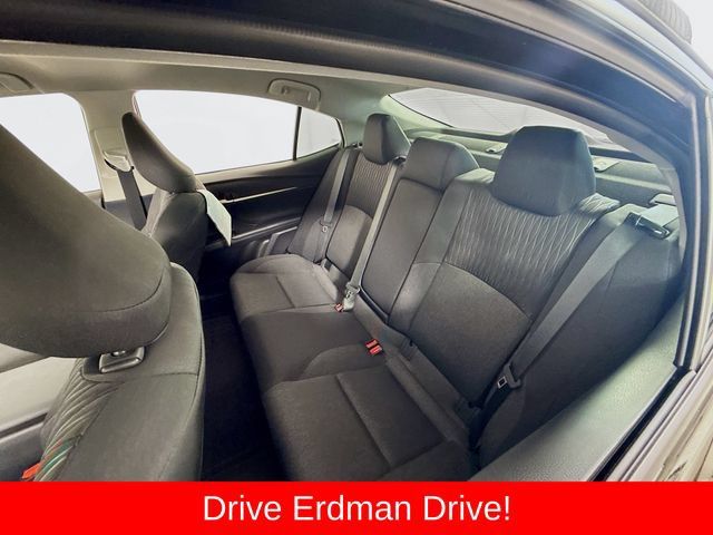Used 2026 Toyota Camry LE w/ Convenience Package FWD image 8