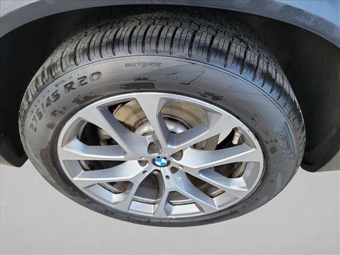 Used 2021 BMW X5 sDrive40i w/ Convenience Package RWD image 12