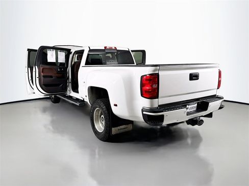 Used 2016 Chevrolet Silverado 3500 High Country image 24