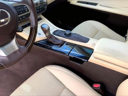 Used 2016 Lexus ES 350 image 16