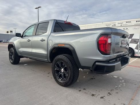 Used 2024 GMC Canyon Elevation image 3