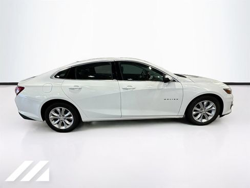 Used 2020 Chevrolet Malibu LT FWD image 4