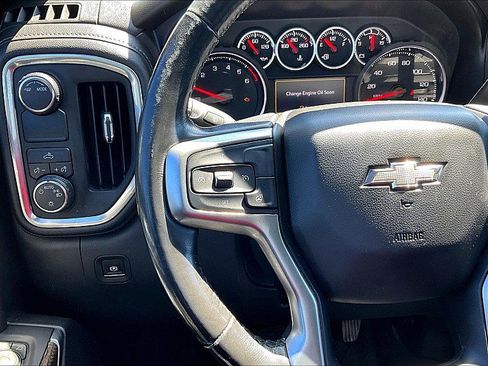 Used 2020 Chevrolet Silverado 1500 LT w/ Texas Edition image 19