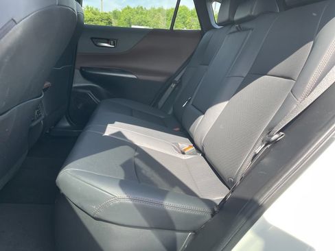 Used 2022 Toyota Venza Limited AWD/4WD image 9