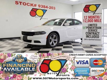 Used 2016 Dodge Charger SXT