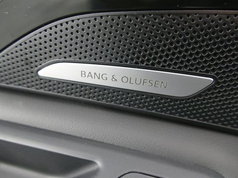 New 2025 Audi Q5 Premium Plus image 12