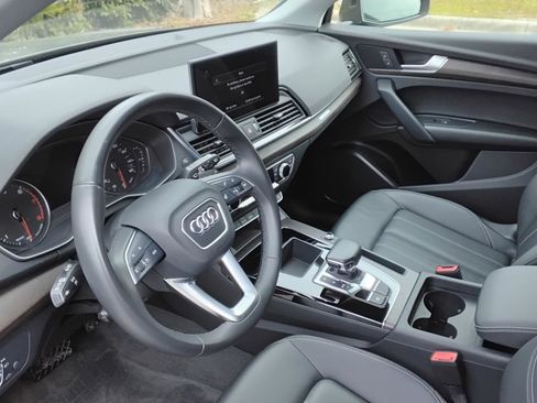 Certified 2023 Audi Q5 2.0T Premium w/ Convenience Package image 17