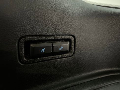 Used 2024 Ford Expedition Max XLT image 34