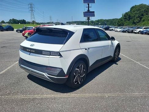 Used 2023 Hyundai Ioniq 5 SEL AWD/4WD image 10