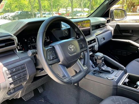 Used 2026 Toyota Tacoma SR5 image 14