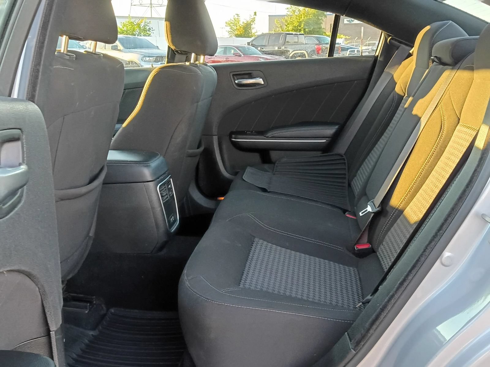 Used 2023 Dodge Charger SXT RWD image 10