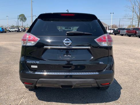 Used 2015 Nissan Rogue SL image 8