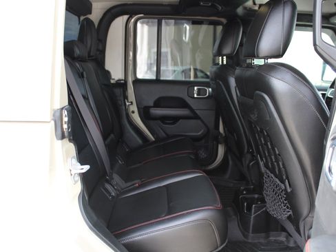 Used 2020 Jeep Gladiator Rubicon image 64