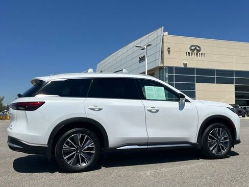 Certified 2026 INFINITI QX60 Luxe w/ Cargo Package FWD image 5