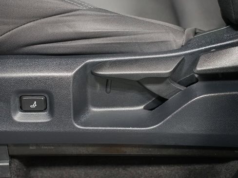 Certified 2024 Toyota Tacoma SR5 image 34