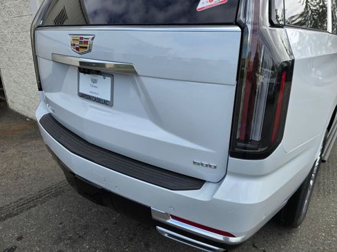 New 2026 Cadillac Escalade Luxury AWD/4WD image 26