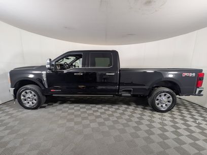 New 2025 Ford F350 King Ranch w/ Chrome Package