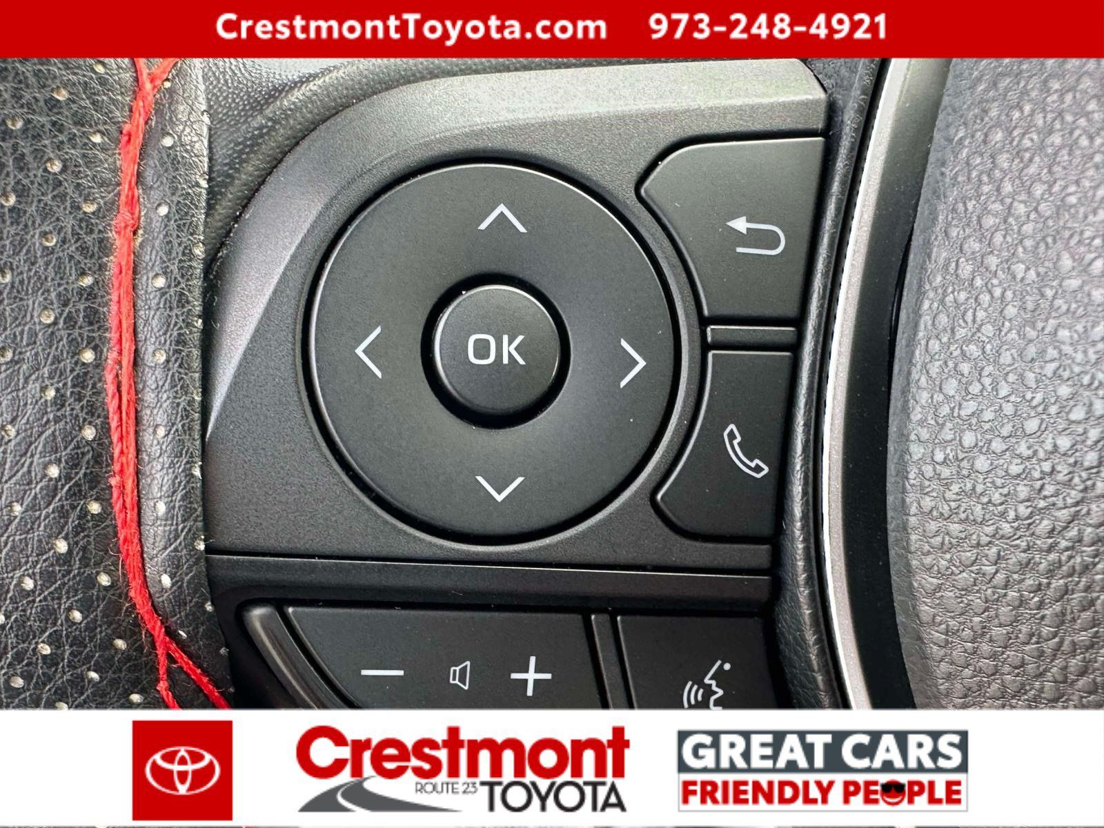 Certified 2023 Toyota Corolla SE AWD/4WD image 17