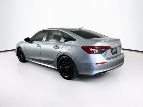 Used 2024 Honda Civic Sport image 5
