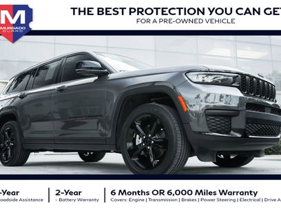 Used 2021 Jeep Grand Cherokee L Laredo