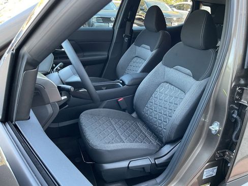 New 2026 Nissan Kicks SV image 13