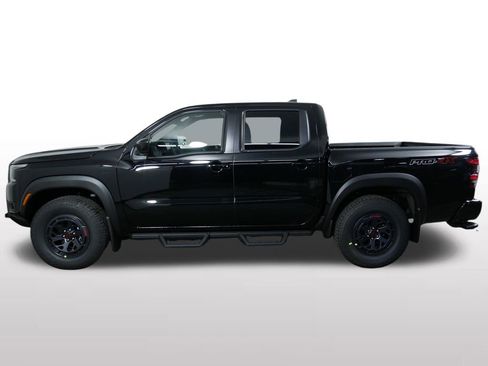 New 2026 Nissan Frontier PRO-4X w/ Tow Package AWD/4WD image 6