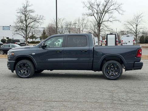 New 2026 RAM 1500 4x4 Crew Cab image 11