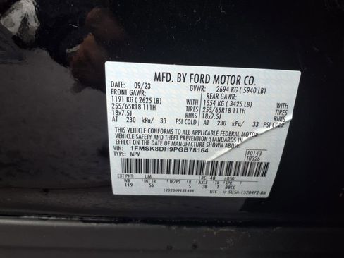 Used 2023 Ford Explorer XLT w/ Equipment Group 202A image 13