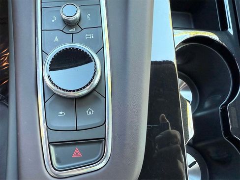 Certified 2024 Cadillac Escalade ESV Sport Platinum w/ LPO, ONYX Package image 26