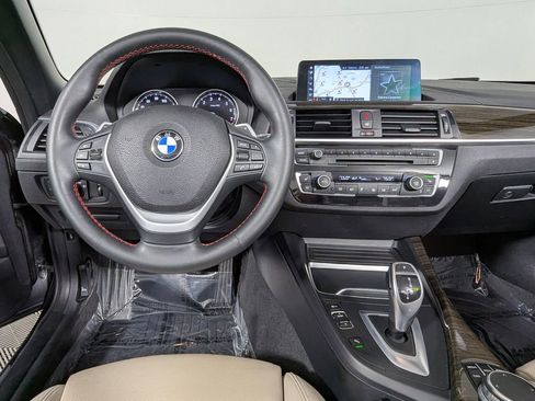 Used 2020 BMW 230i xDrive Convertible w/ Premium Package image 26