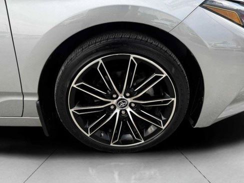 Used 2019 Toyota Avalon XSE FWD image 55