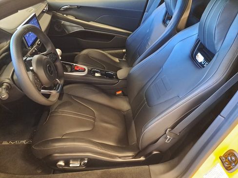 New 2025 Lotus Emira image 8