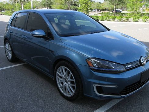 Used 2015 Volkswagen e-Golf SEL Premium FWD image 7