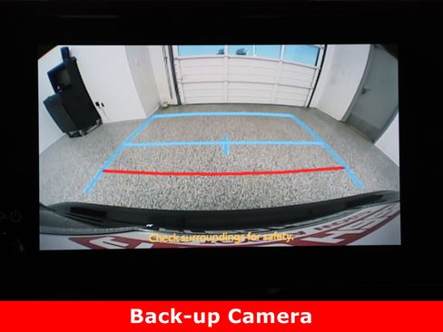 Used 2025 Toyota Corolla LE image 19