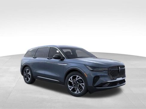 New 2026 Lincoln Nautilus Premier w/ Equipment Group 102A image 29