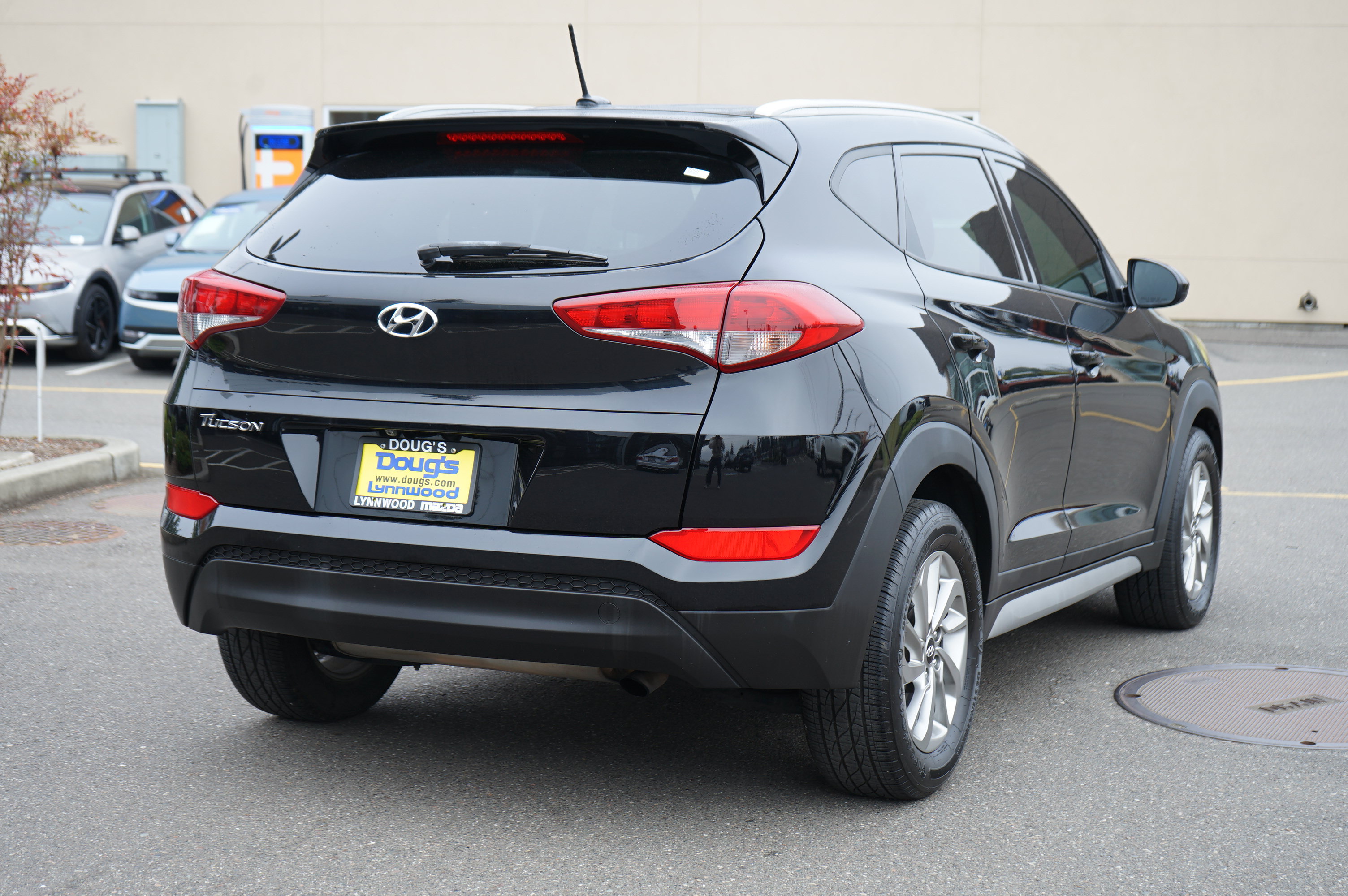 Used 2017 Hyundai Tucson SE w/ SE Popular Package 02 FWD image 4