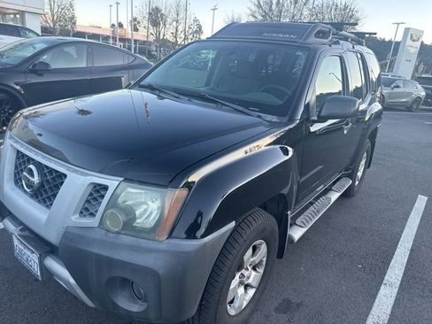 Used 2010 Nissan Xterra S image 4