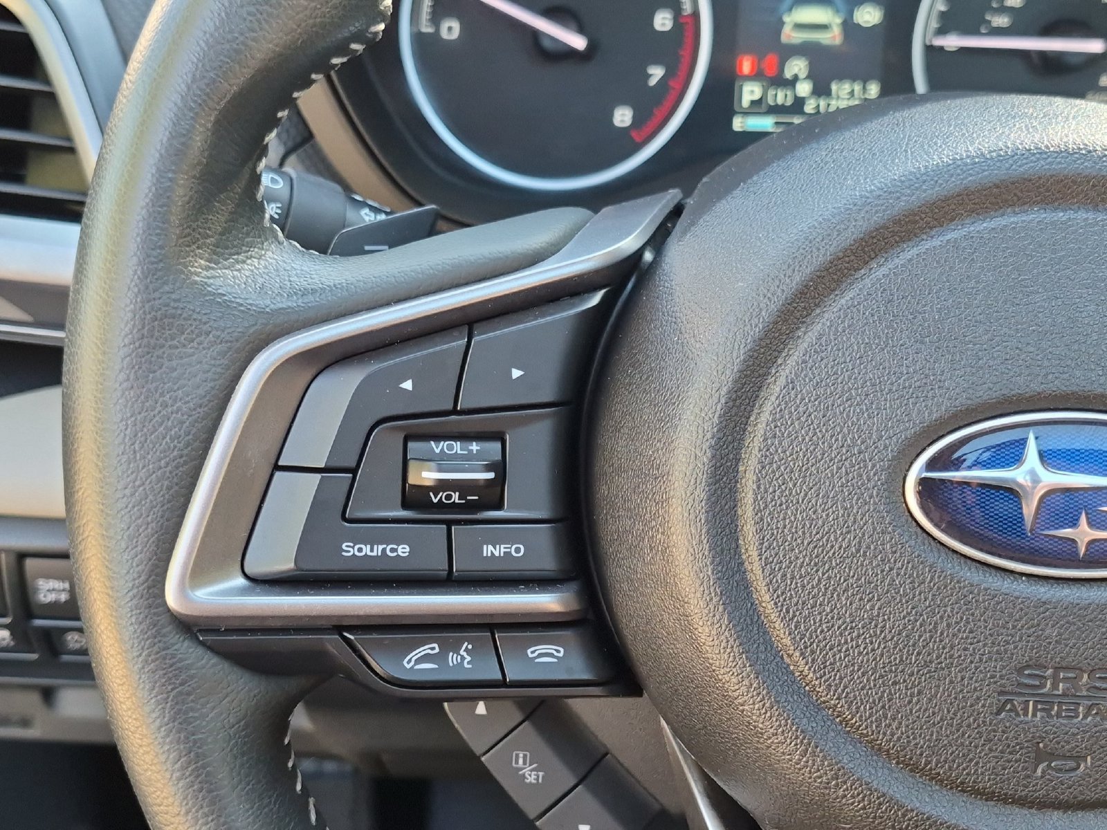 Used 2023 Subaru Forester Limited AWD/4WD image 16