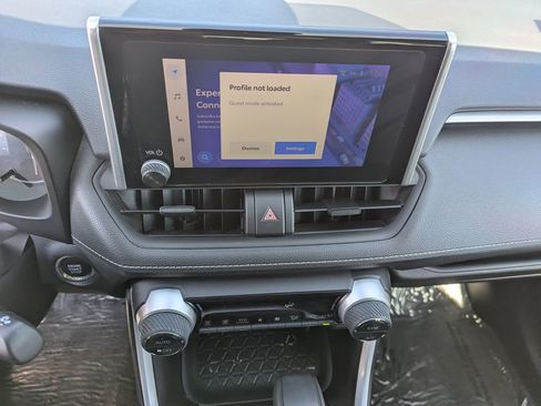 Used 2023 Toyota RAV4 XLE image 19