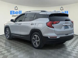 Used 2021 GMC Terrain SLT video 3