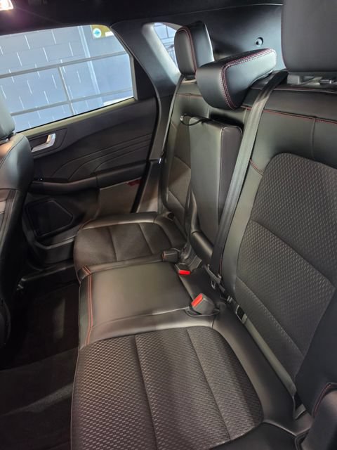 Used 2025 Ford Escape ST-Line w/ Tech Pack #1 FWD image 20