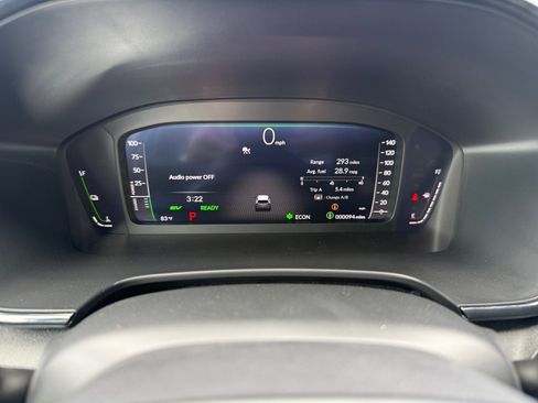 Used 2026 Honda CR-V TrailSport image 11