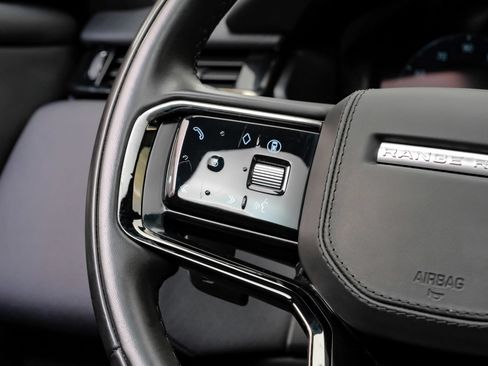 Used 2025 Land Rover Range Rover Velar Dynamic SE AWD/4WD image 21