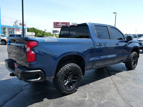 Used 2020 Chevrolet Silverado 1500 LT Trail Boss AWD/4WD image 5