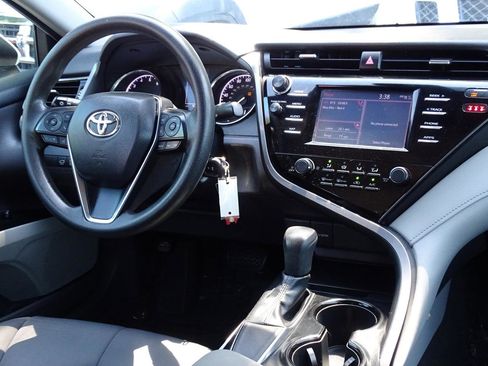 Used 2019 Toyota Camry LE FWD image 35