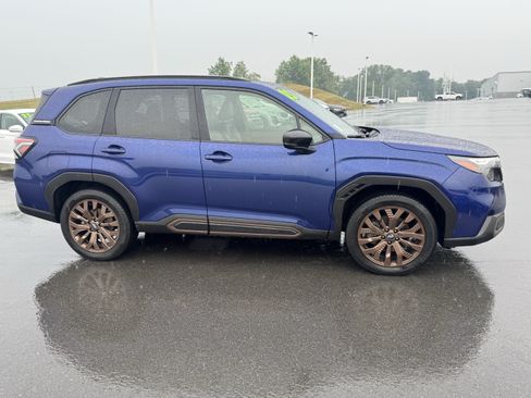 Certified 2025 Subaru Forester Sport AWD/4WD image 1